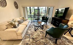 Awesome Apartment Near The Beach